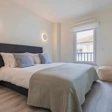 Hideout Apartment *